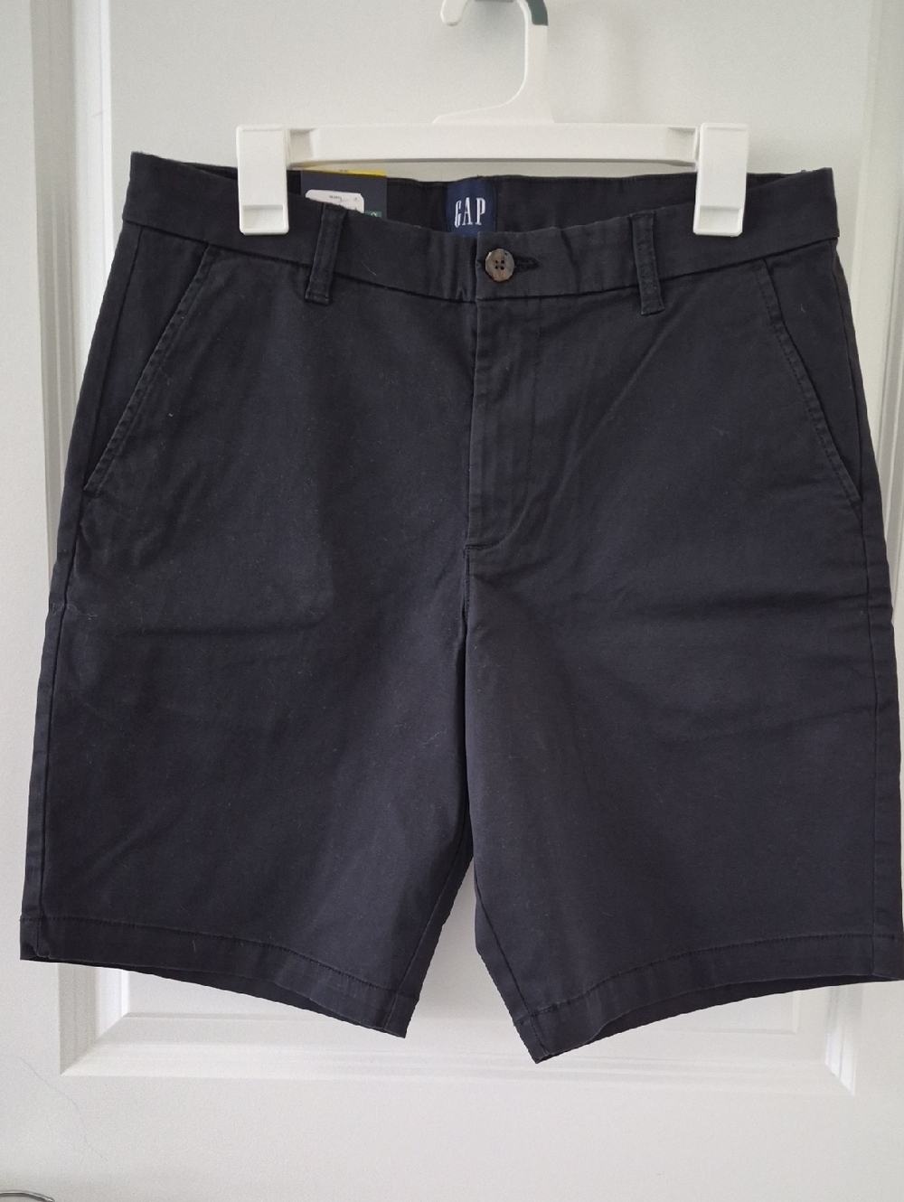 GAP Men's Dark Navy Flat-Front Chino Shorts